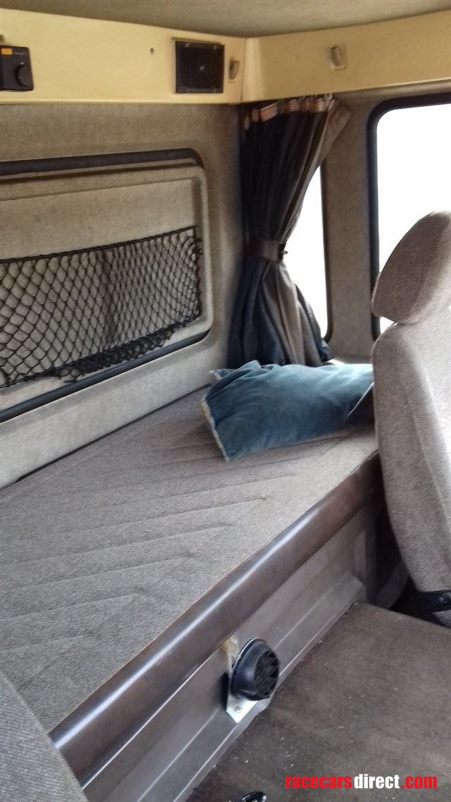 seddon-atkinson-t22129-3-axle-race-car-transp