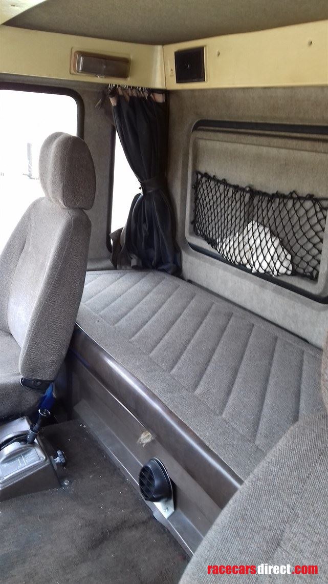 seddon-atkinson-t22129-3-axle-race-car-transp