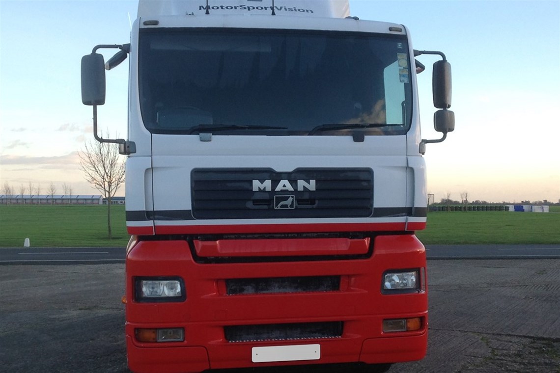 man-tractor-units-available---2-available