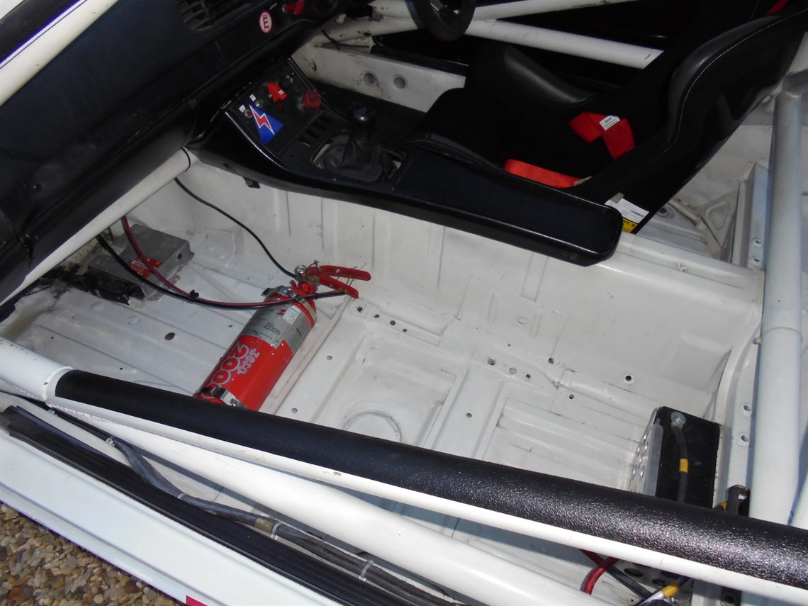 porsche-944-s2-race-car-ex-porsche-club