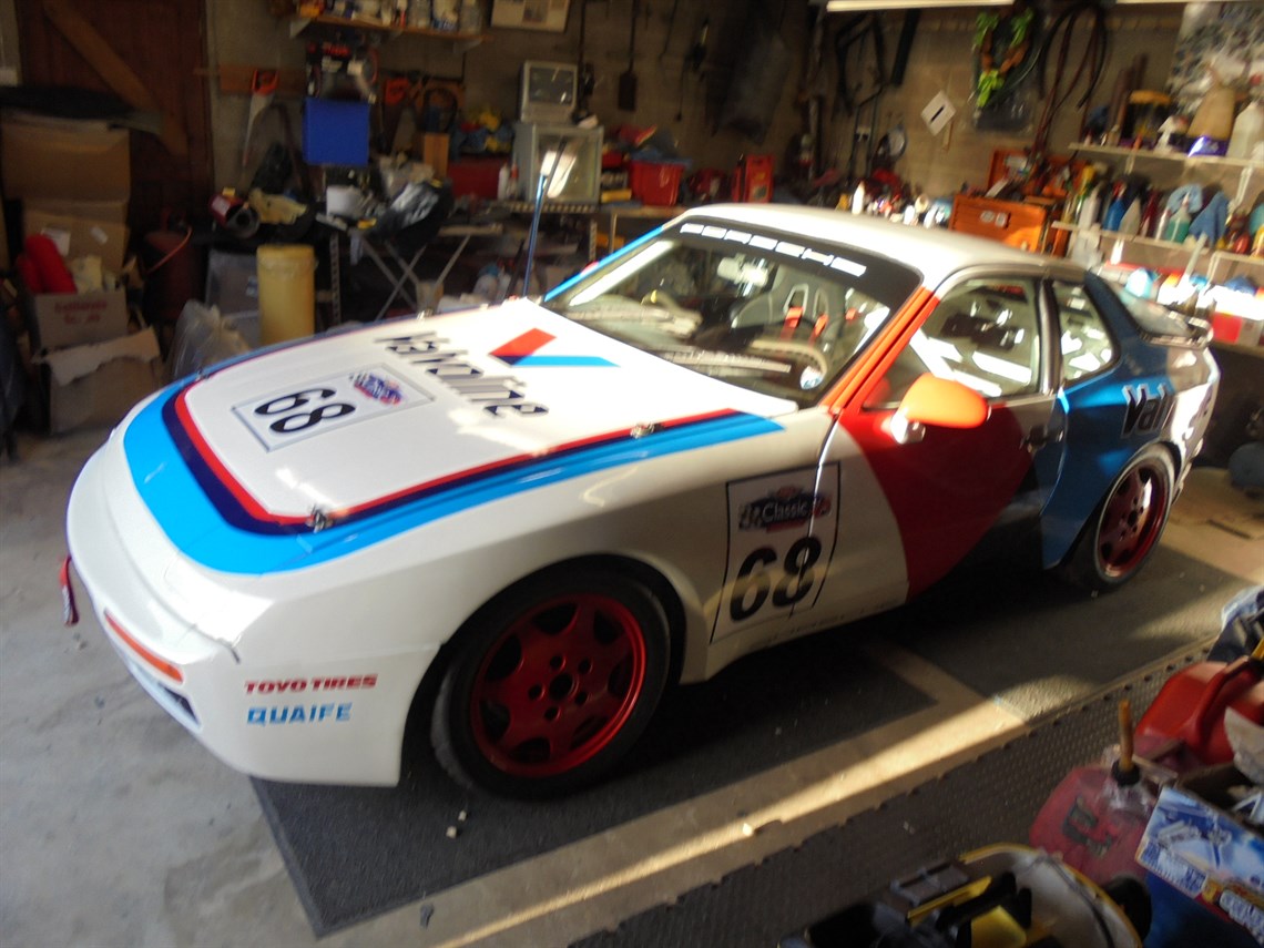 porsche-944-s2-race-car-ex-porsche-club