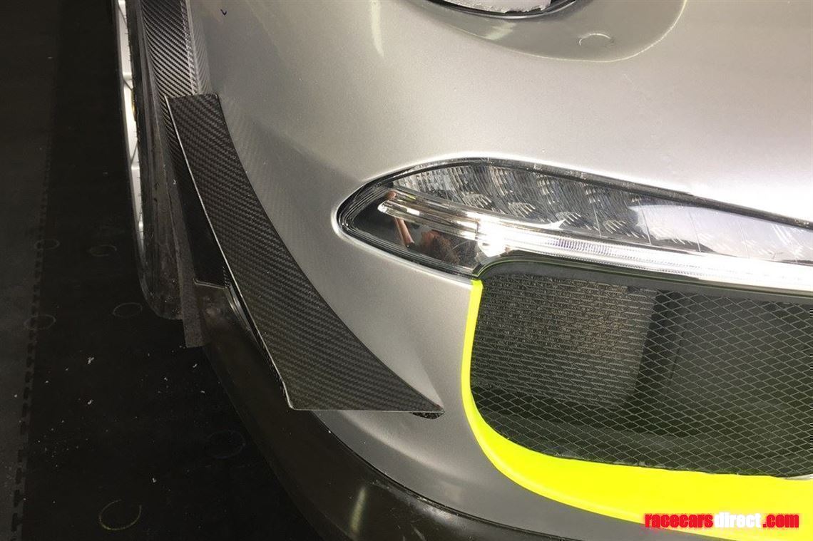 for-sale-carbon-dive-planes-porsche-991-gt3-c