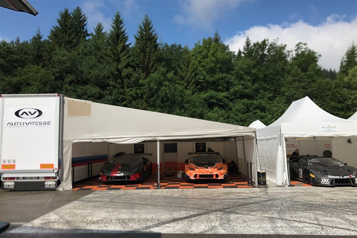 asca-racetrailer-for-4-cars-renault-magnum-48