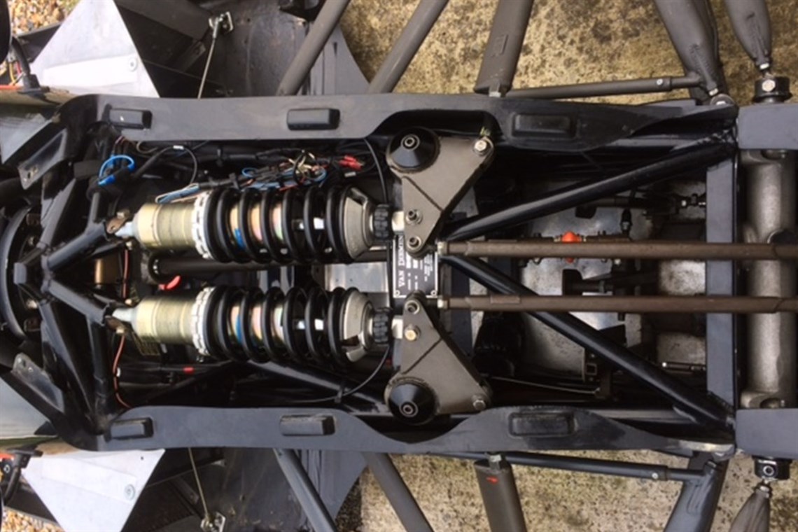 felix-fishers-2002-van-diemen-formula-ford-16