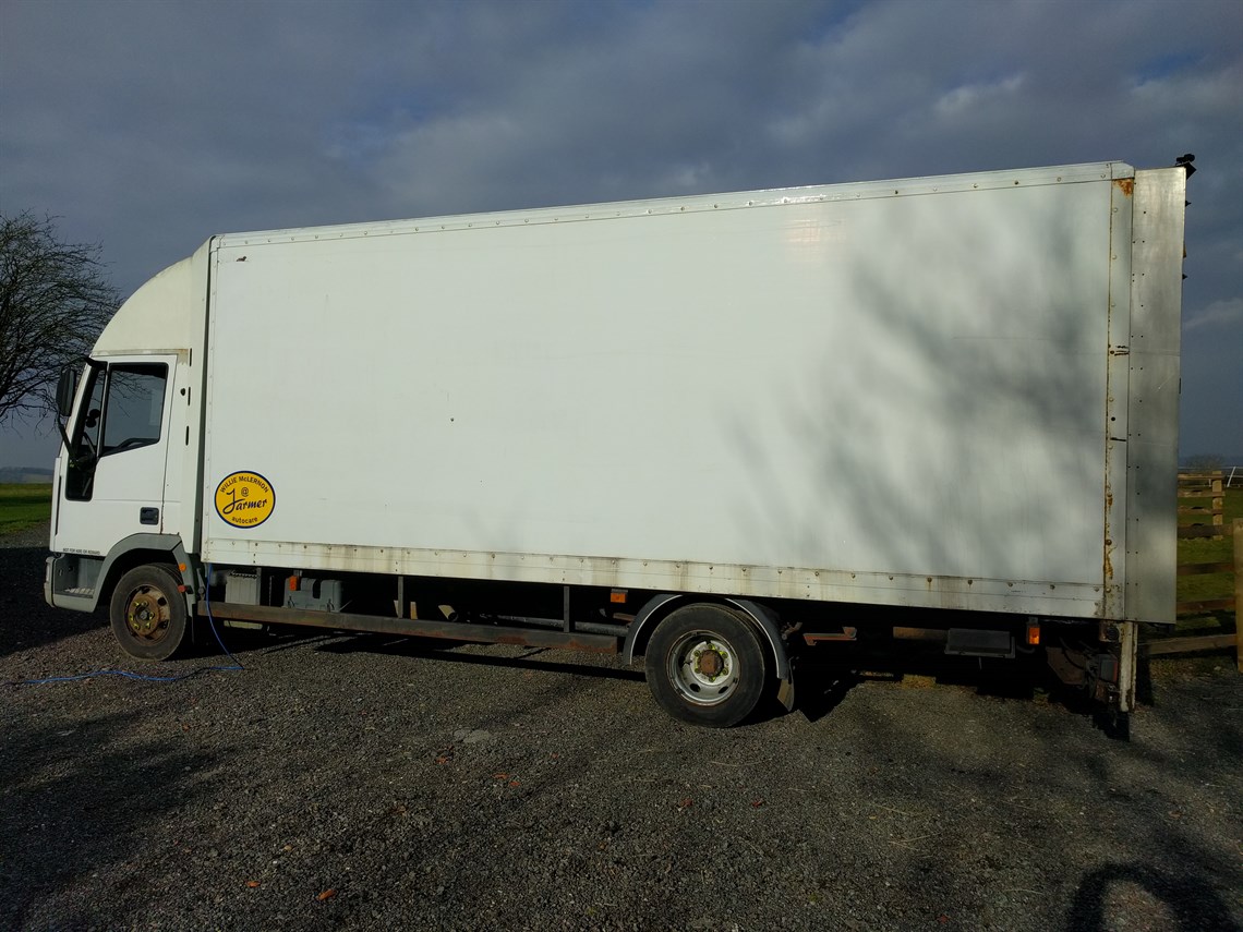 iveco-cargo-75-ton-car-transporter