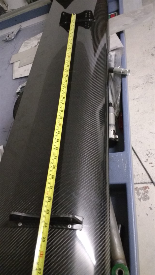 carbon-fibre-wings