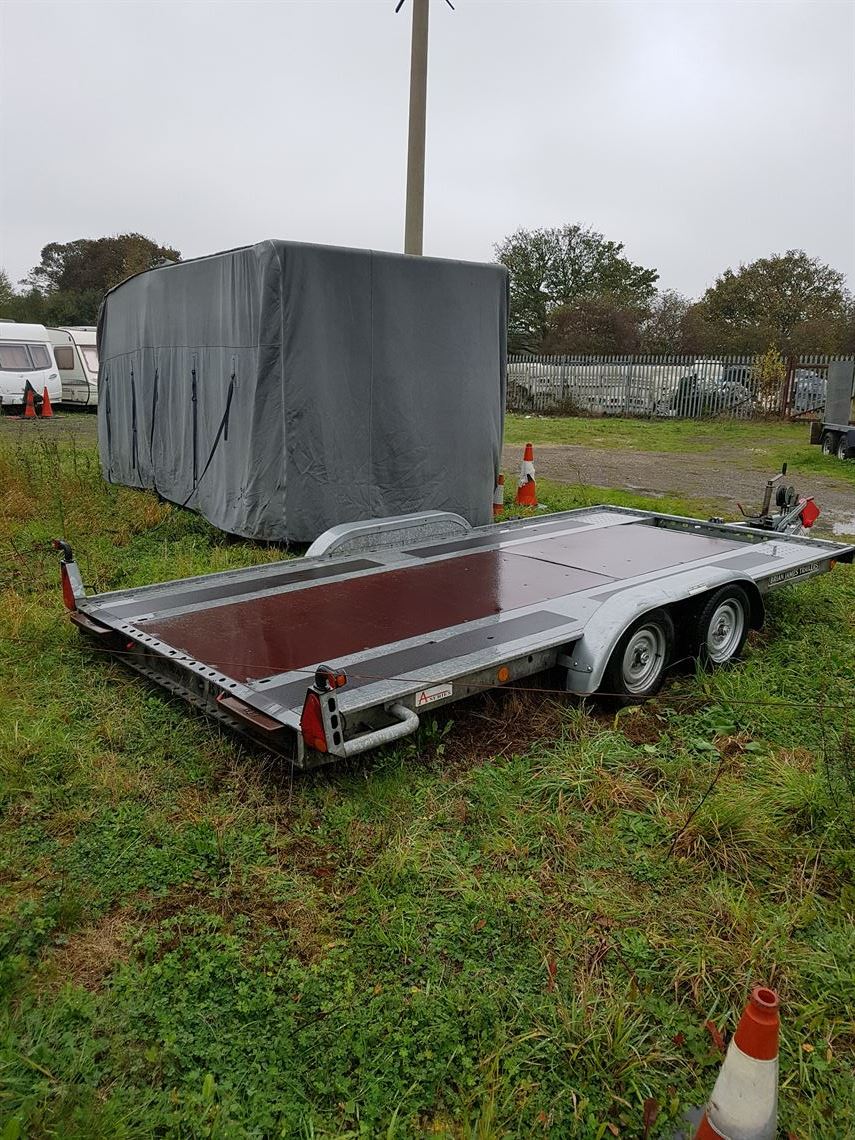 brian-james-a-max-trailer