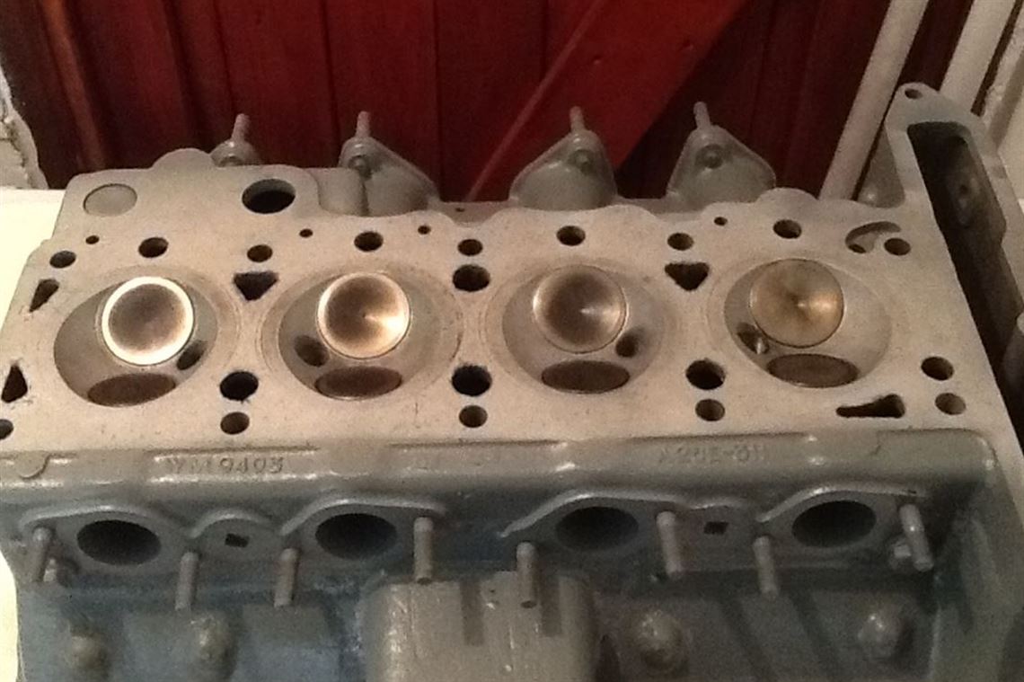 lotus-twin-cam-race-head