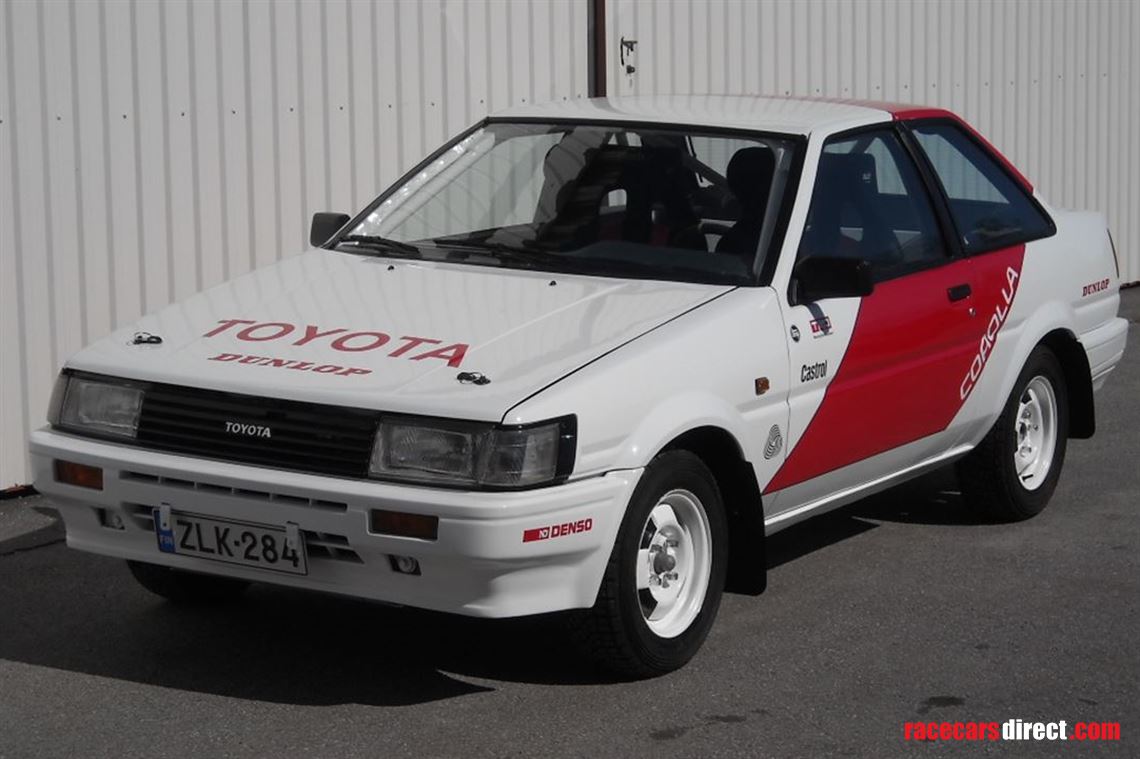 toyota-corolla-1600gt-ae86-group-n