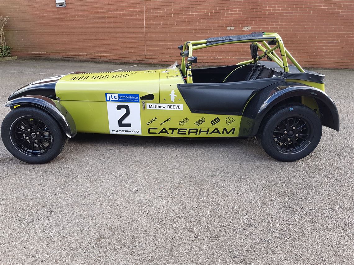 road-legal-2014-caterham-310r---16999