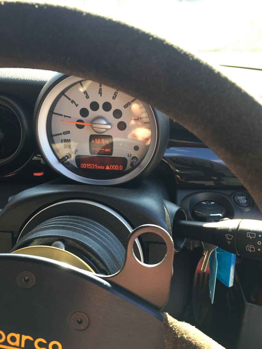 mini-challenge-race-car