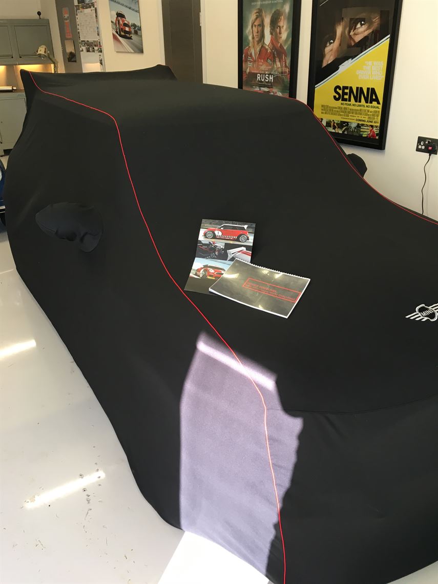 mini-challenge-race-car