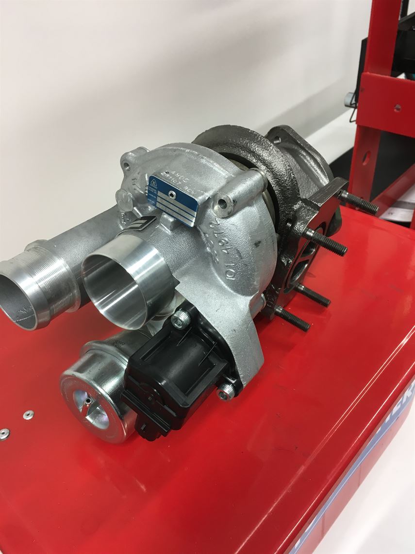 mini-challenge-race-car