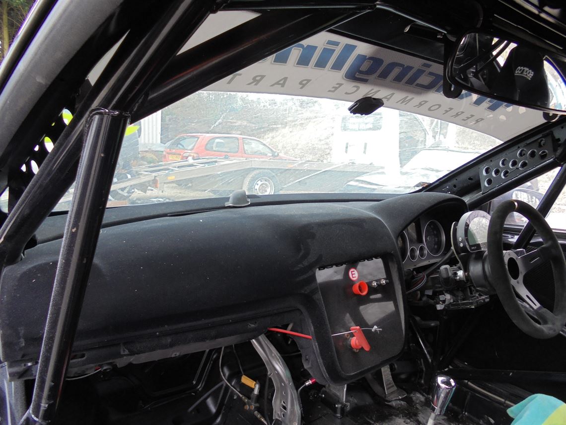 volkswagen-scirocco-vw-racing-cup-car-for-sal