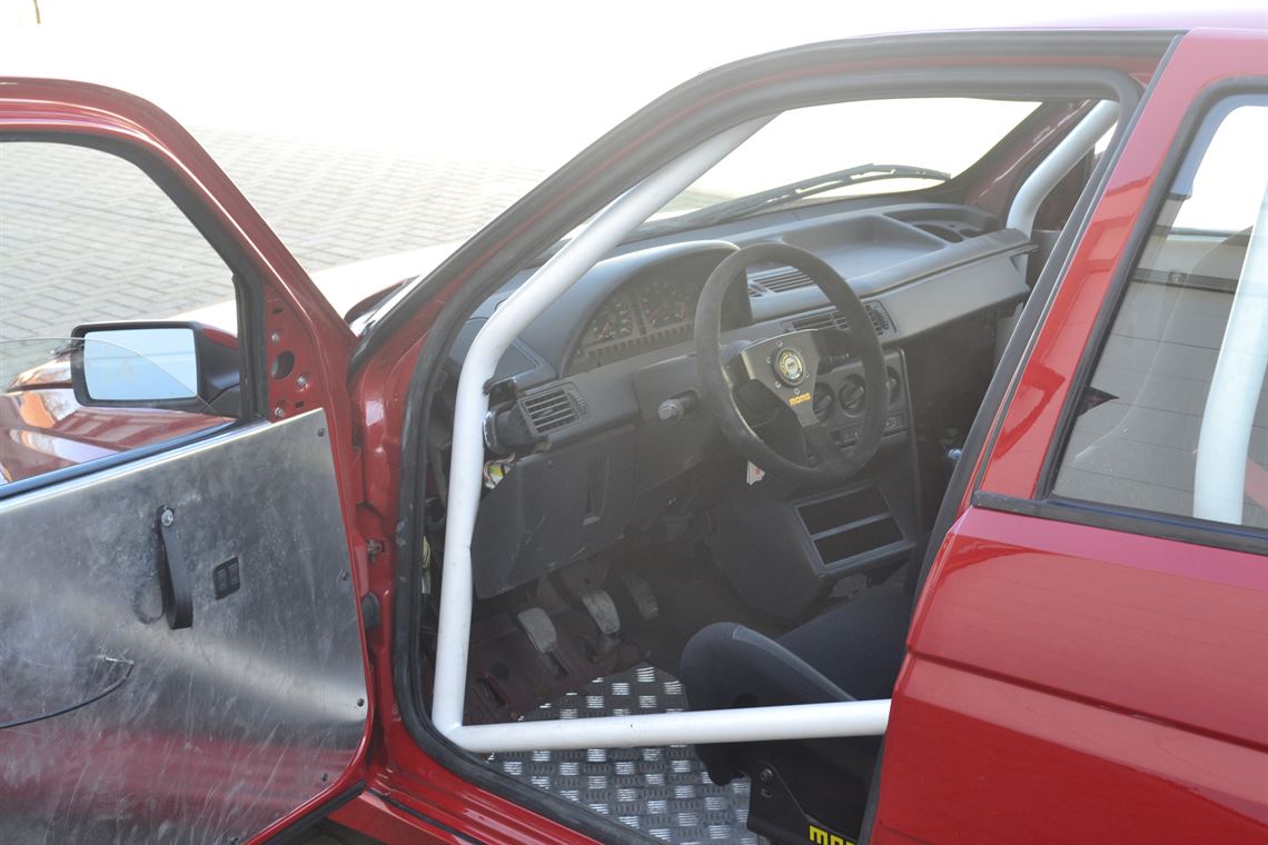 sold-alfa-romeo-tmr-roadlegal-trackday-car