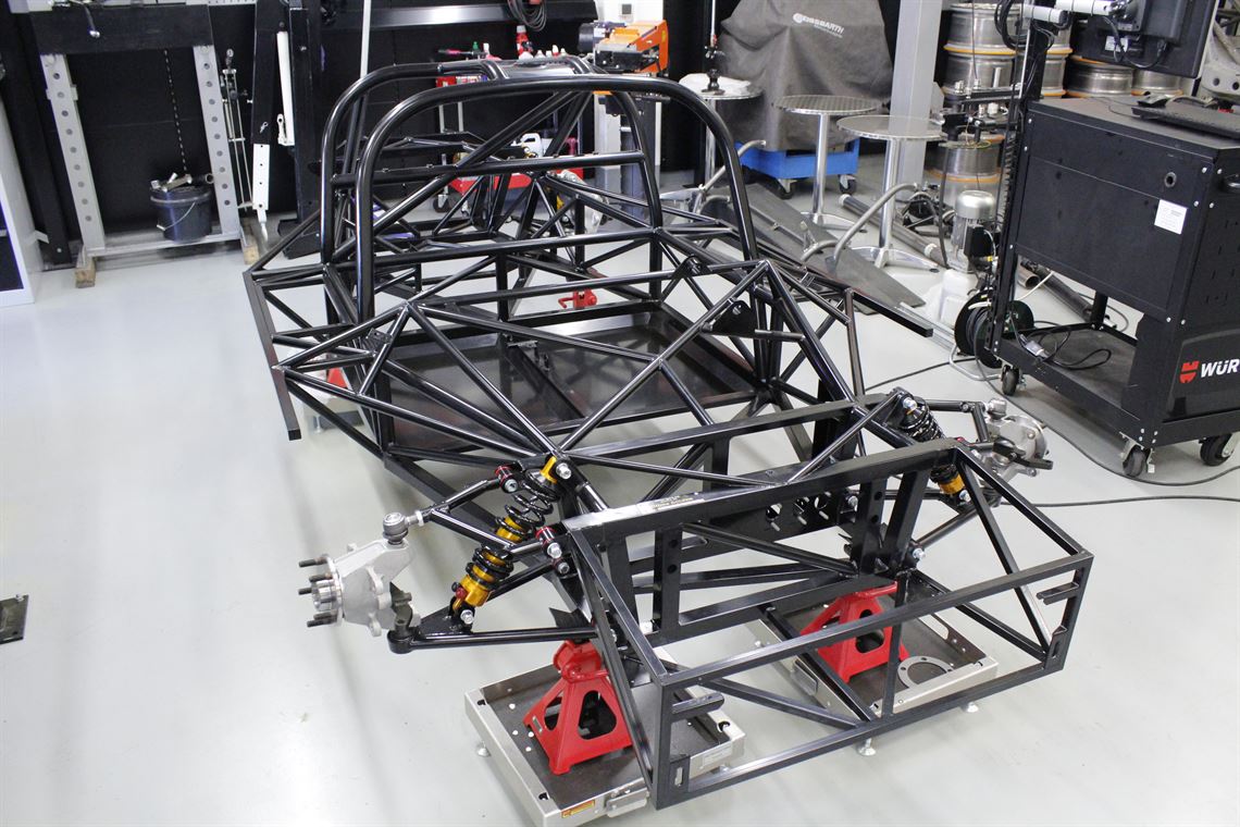 ultima-evo-rolling-chassis