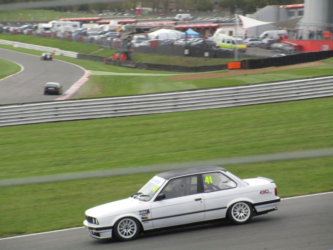 bmw-e30-325i-coupe-race-track-car