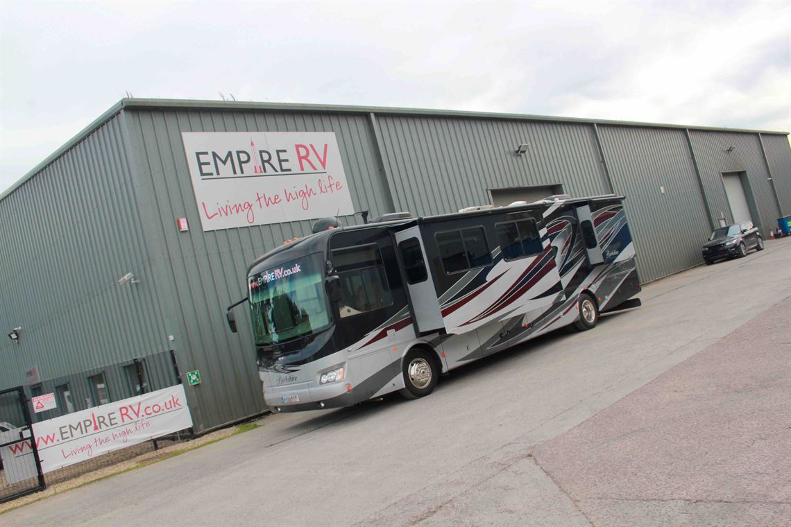 forest-river-berkshire-390bh