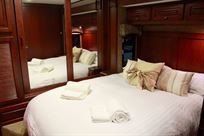 forest-river-berkshire-390bh