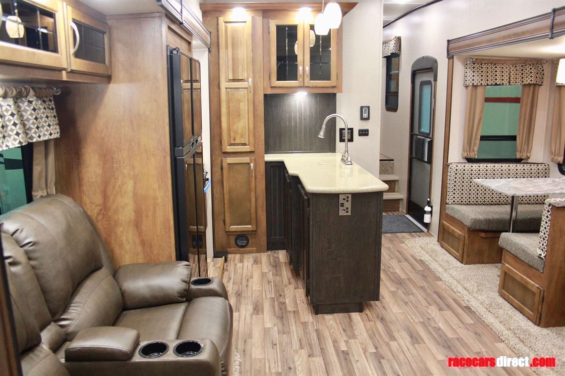 coachmen-chaparral-373mbrb