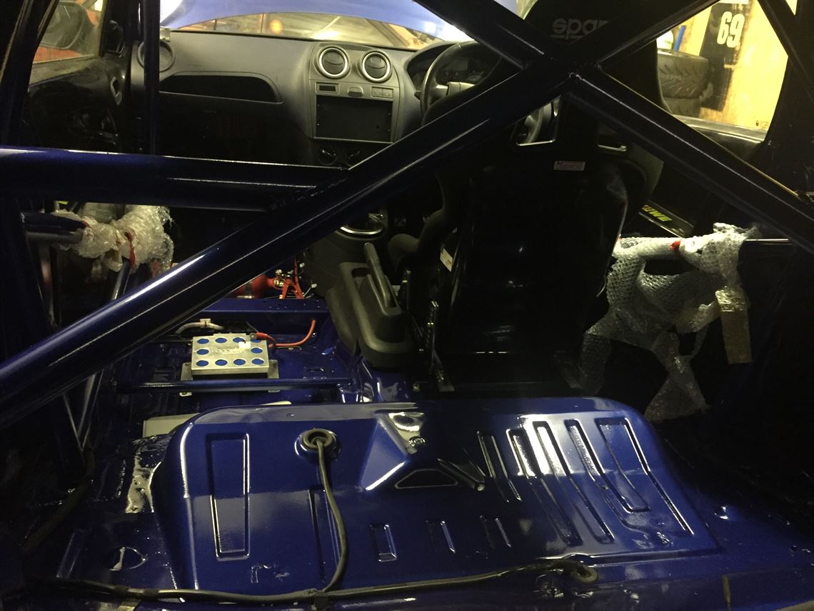 ford-fiesta-20-st-race-car