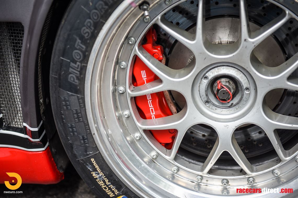 2009-porsche-997-gt3-cup-car-race-40l-rsr-upg