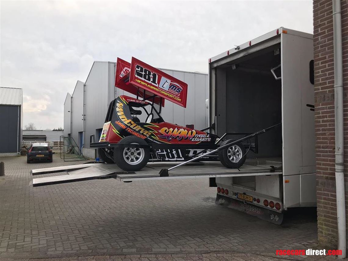 right-hand-drive-volvo-fh12