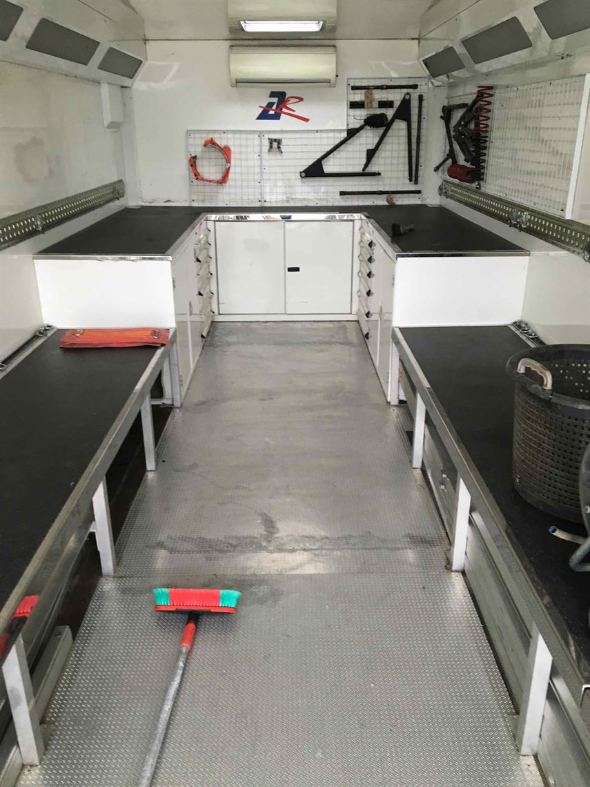 race-trailer-with-worksopliving-and-large-awn
