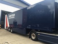 race-trailer-ex-redbull-f1-team-for-3-cars