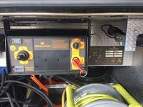 race-trailer-ex-redbull-f1-team-for-3-cars