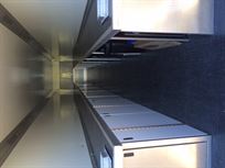 race-trailer-ex-redbull-f1-team-for-3-cars