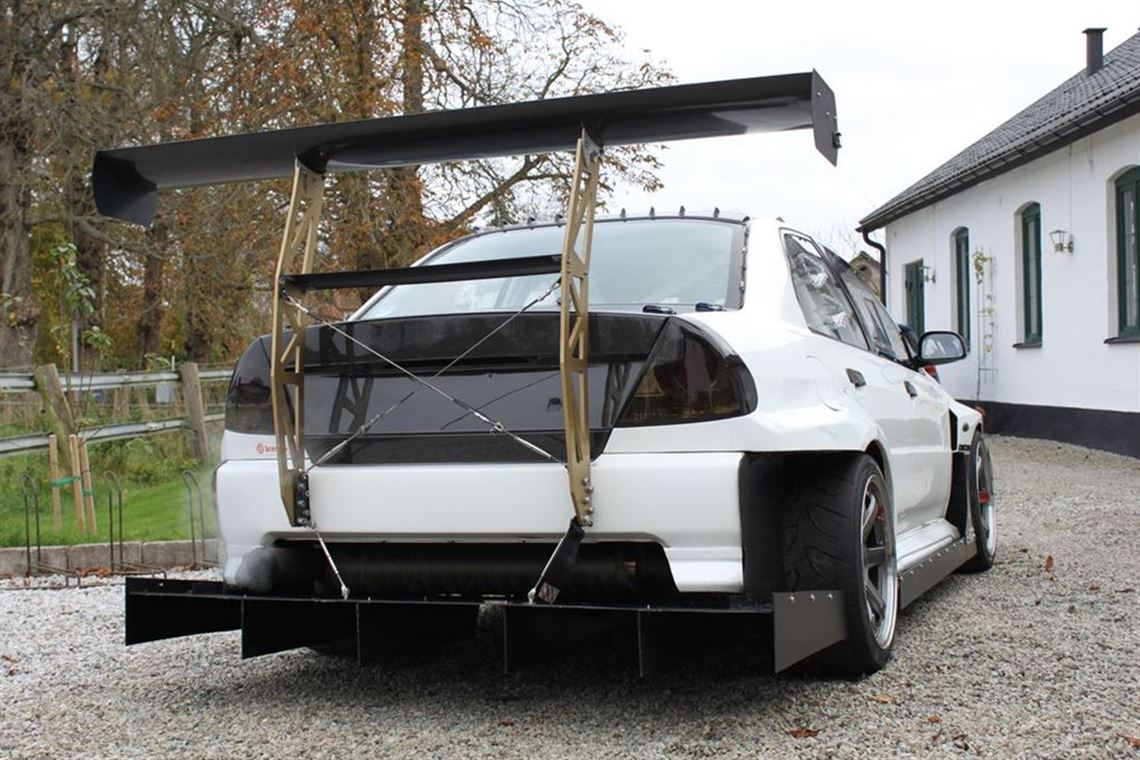 Mitsubishi Evo 5 TIME ATTACK/HILL CLIMB