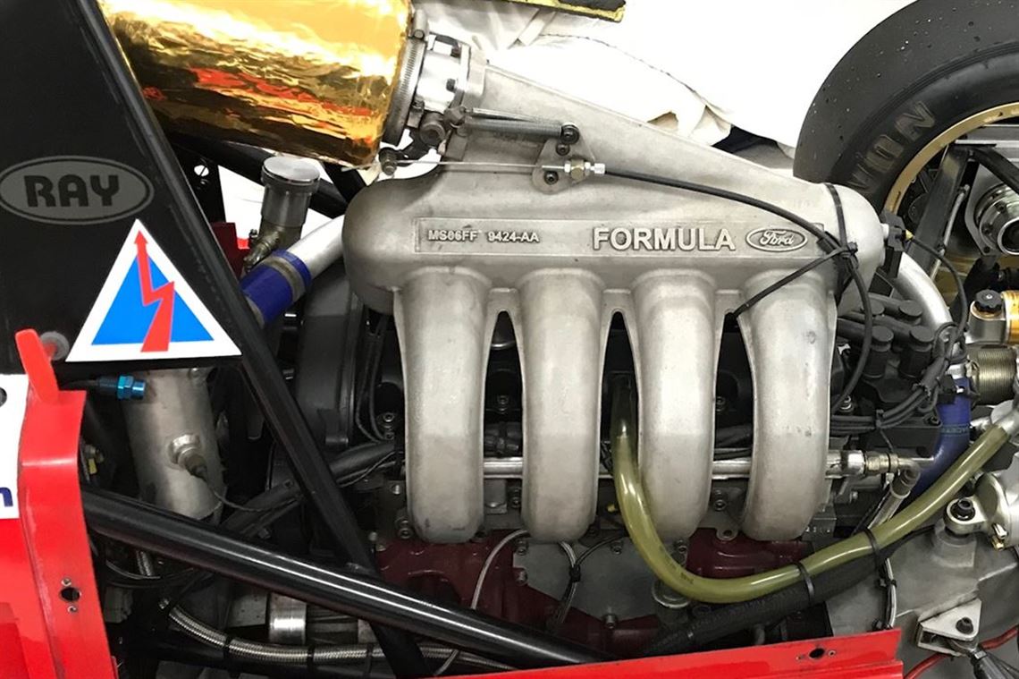 scholar-formula-ford-duratec-engine-with-loom