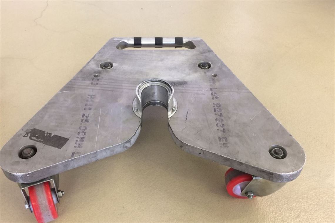 ferrari-458-racecars-transport-trolleys