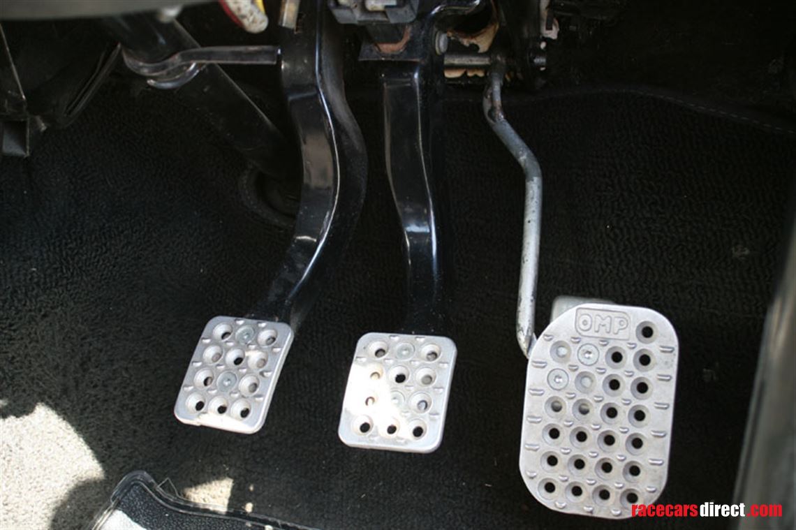 group-c---rs2000-escort