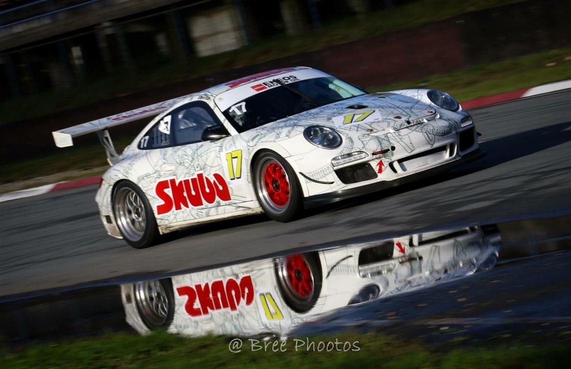 porsche-911-gt3-cup-997-2012year