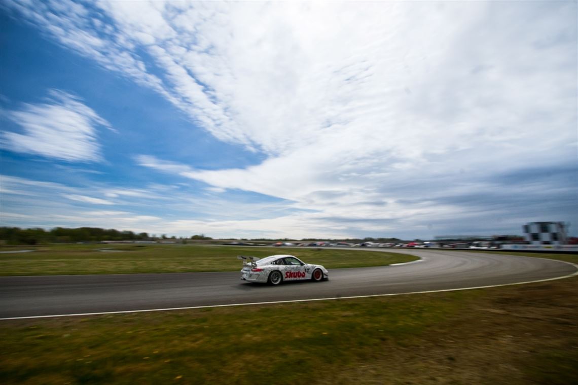 porsche-911-gt3-cup-997-2012year