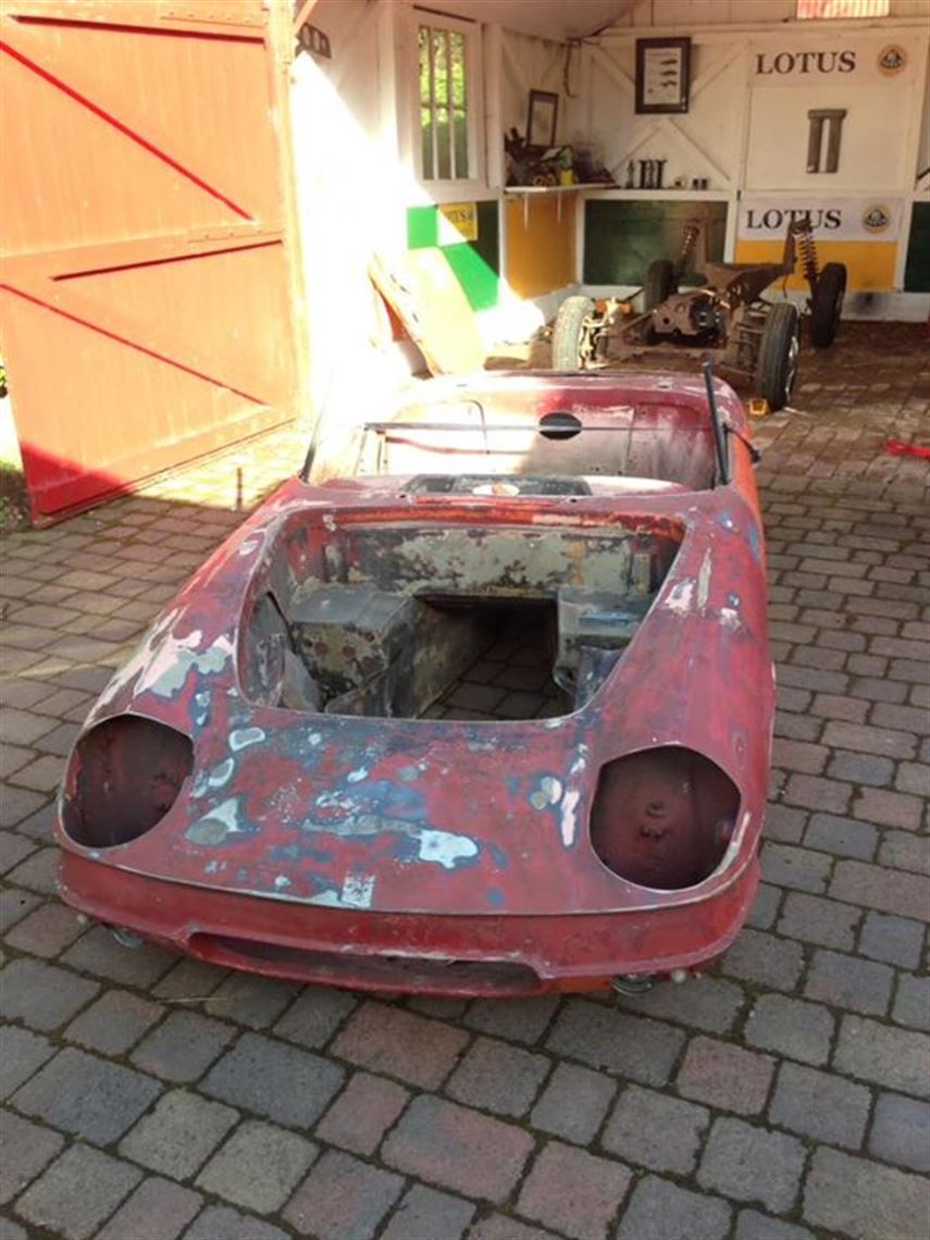 Lotus Elan S2 1965 for full resto