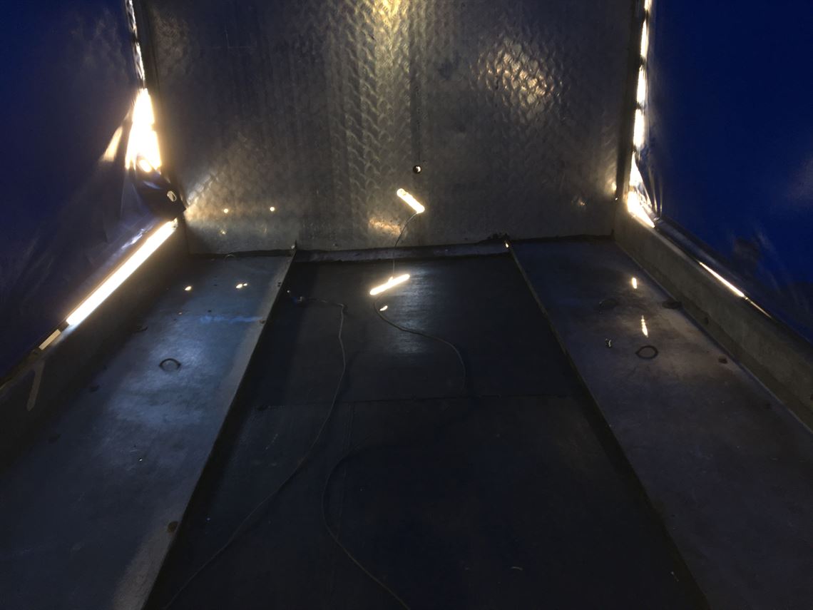 covered-race-trailer