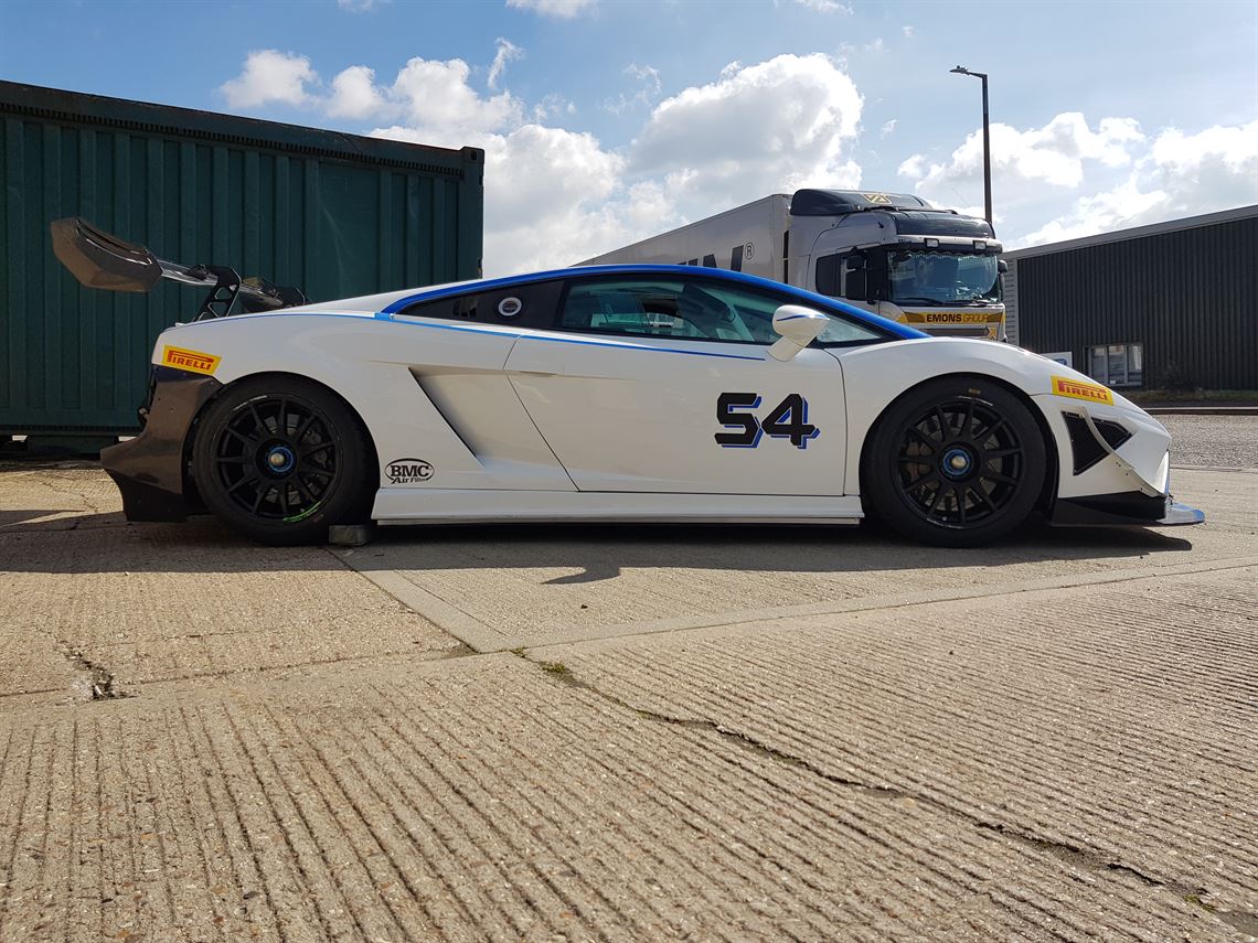 lamborghini-gallardo-gtr-supertrofeo-lp570-4