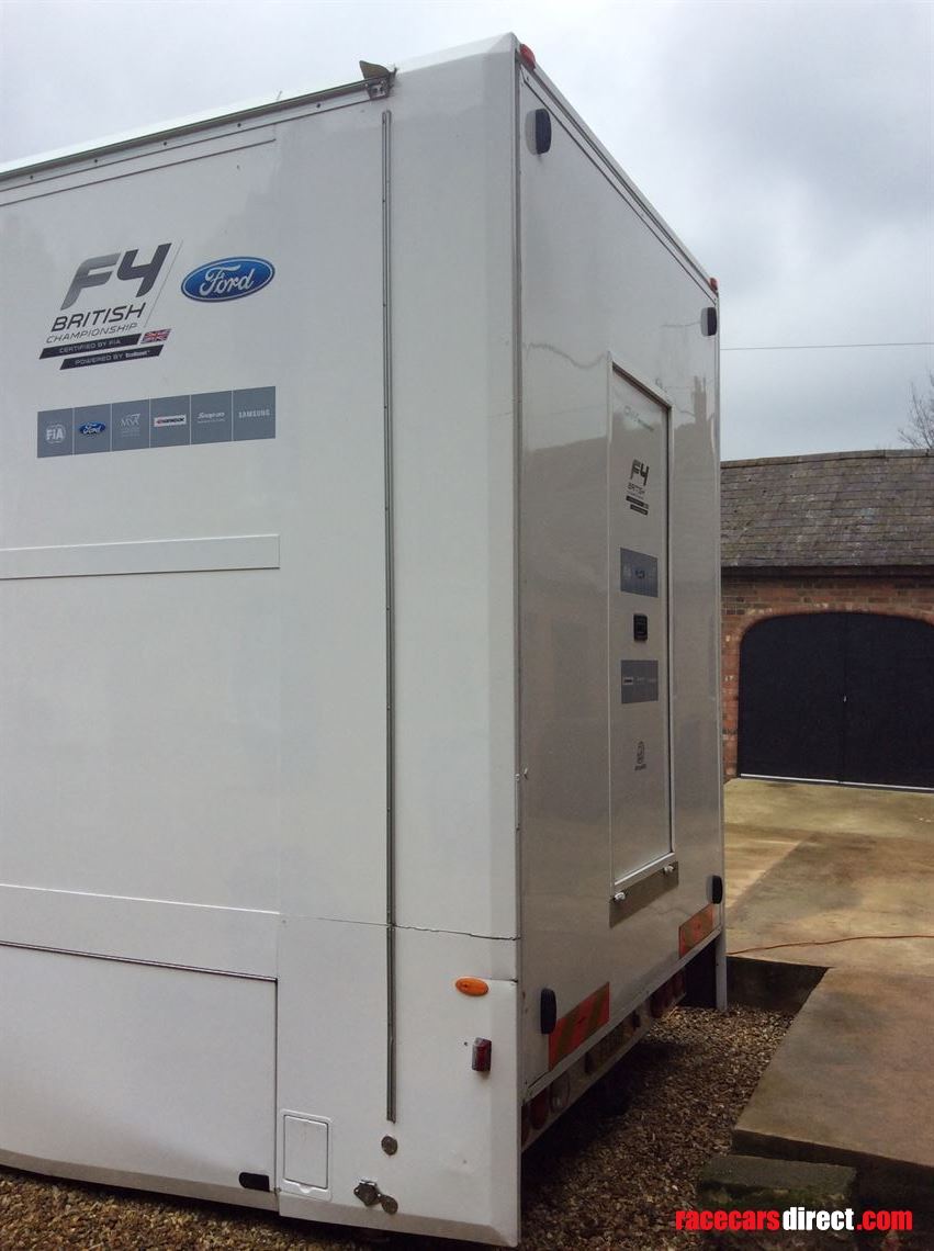 must-be-sold---renault-premier-2-car-race-tra