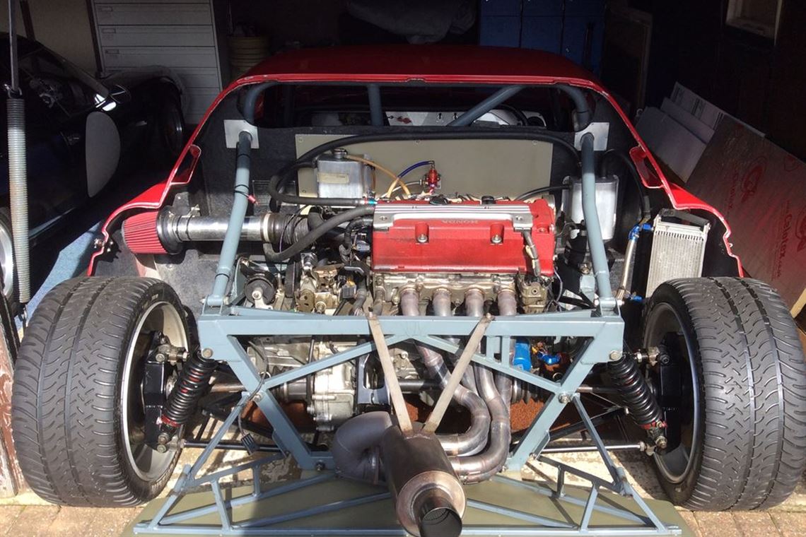 banks-lotus-62-gtr-race-road-car-reduced