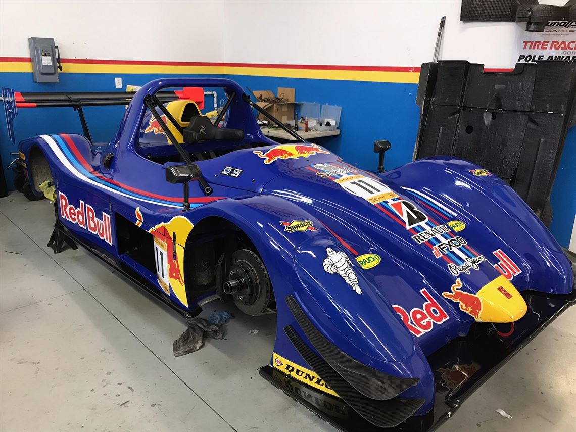 2013-radicalsr8chassis---centre-seat