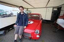 dastle-race-box-with-large-awning-garage