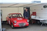 dastle-race-box-with-large-awning-garage