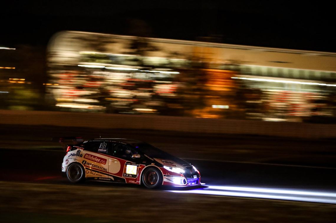 honda-civic-tcr-2017