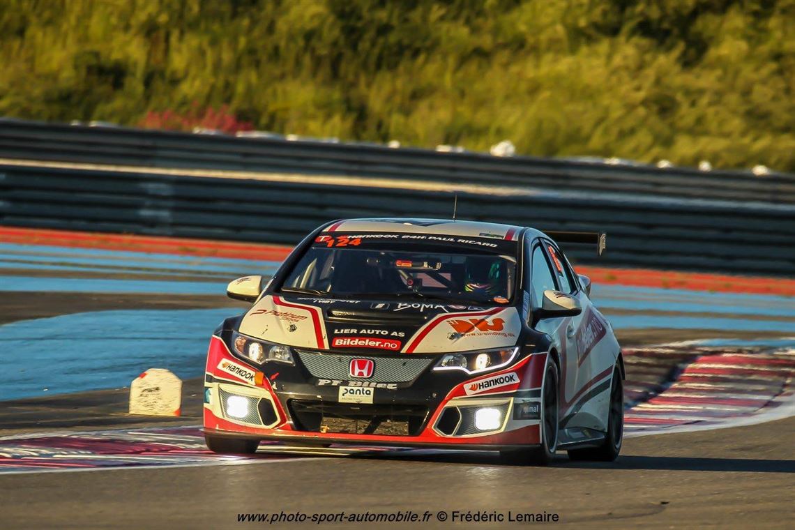 honda-civic-tcr-2017