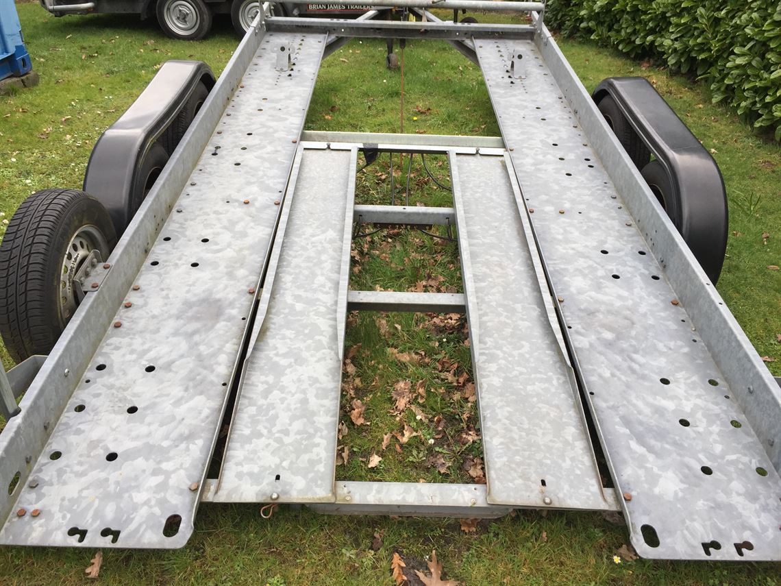 brian-james-clubman-trailer