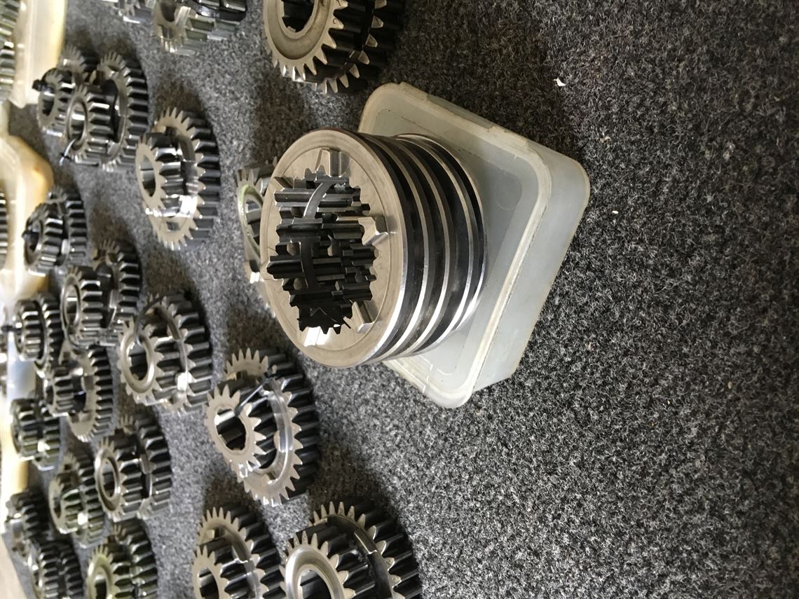 hewland-ld-200-quick-shift-gears