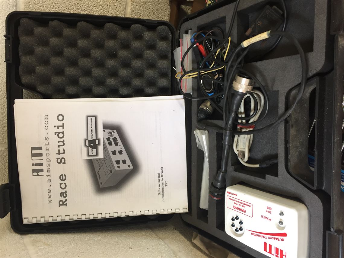 renault-clio-cup-2-racecar-reduced-price